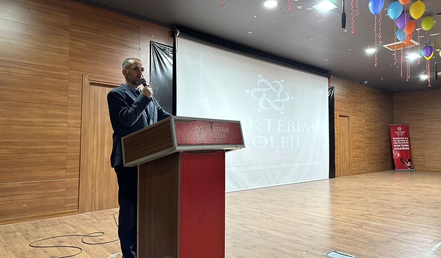 Van’da "Şahsiyet İnşası" konferansı büyük ilgi gördü