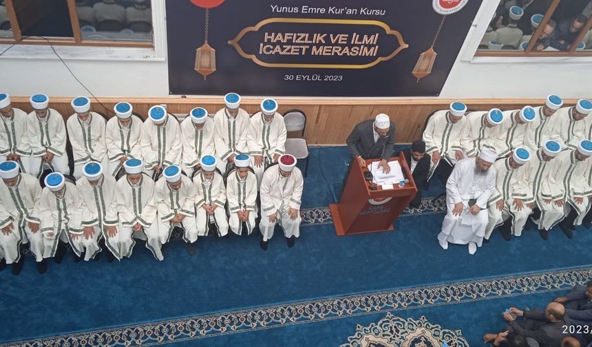 Muş'ta 300 Öğrenciye İcazet Verildi
