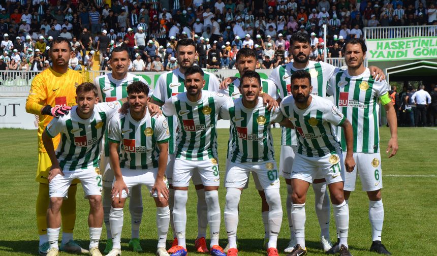 TFF 2. Lig Kırmızı Grup Şampiyonu Serikspor Oldu