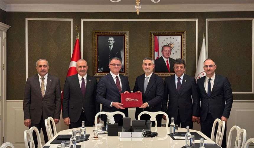 Van'a Spor Yatırımları Müjdesi: İmzalar Atıldı!