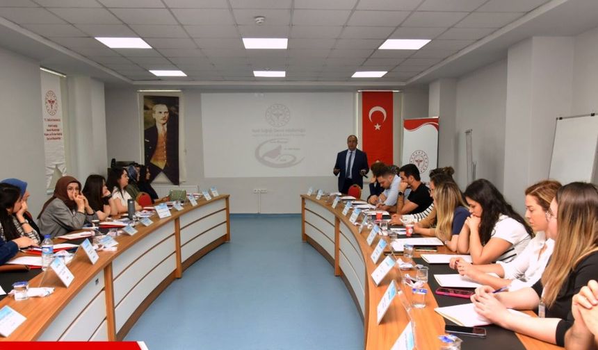 Van'da Acil Obstetrik Bakım Klinisyen Eğitimi Başladı