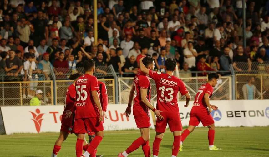 Vanspor Play-Off'larda 2. Turda