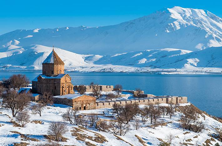 Van Gölü Akdamar Adası