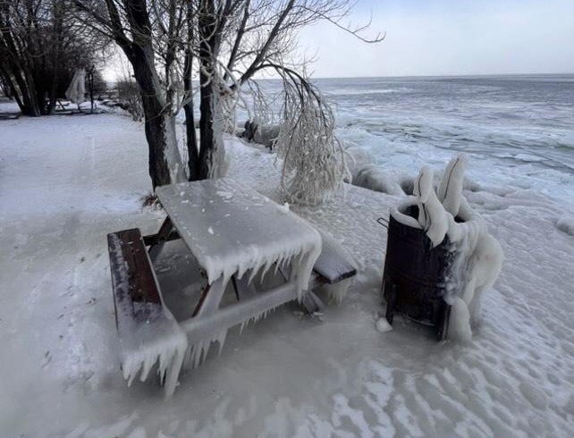 Van’ı Buz Kesti; Çaldıran’da Hava 27 Dereceyi Gördü