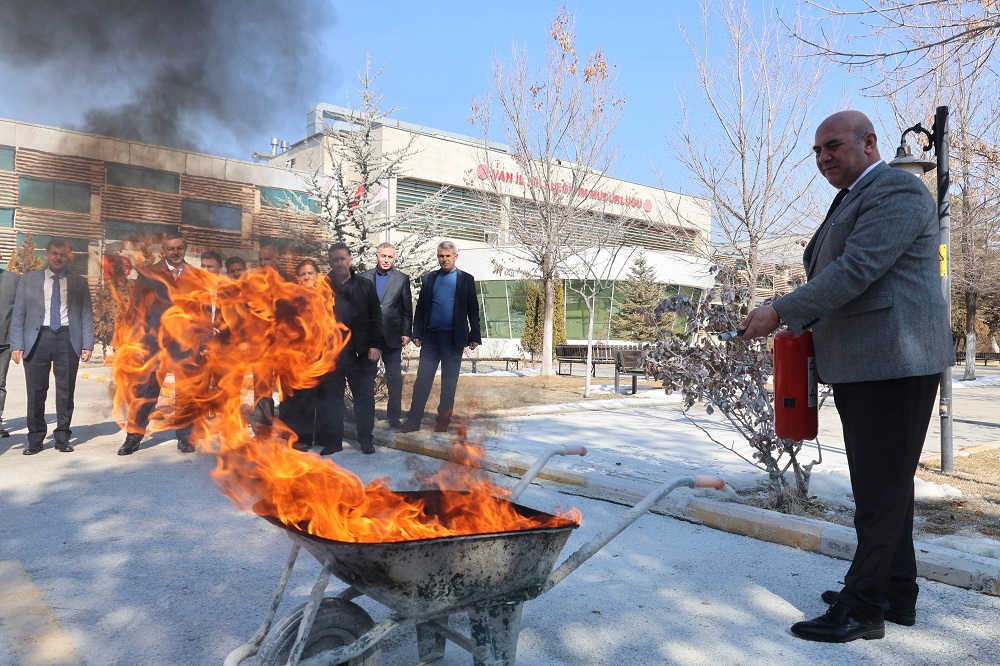 Deprem Tatbikatı (2)