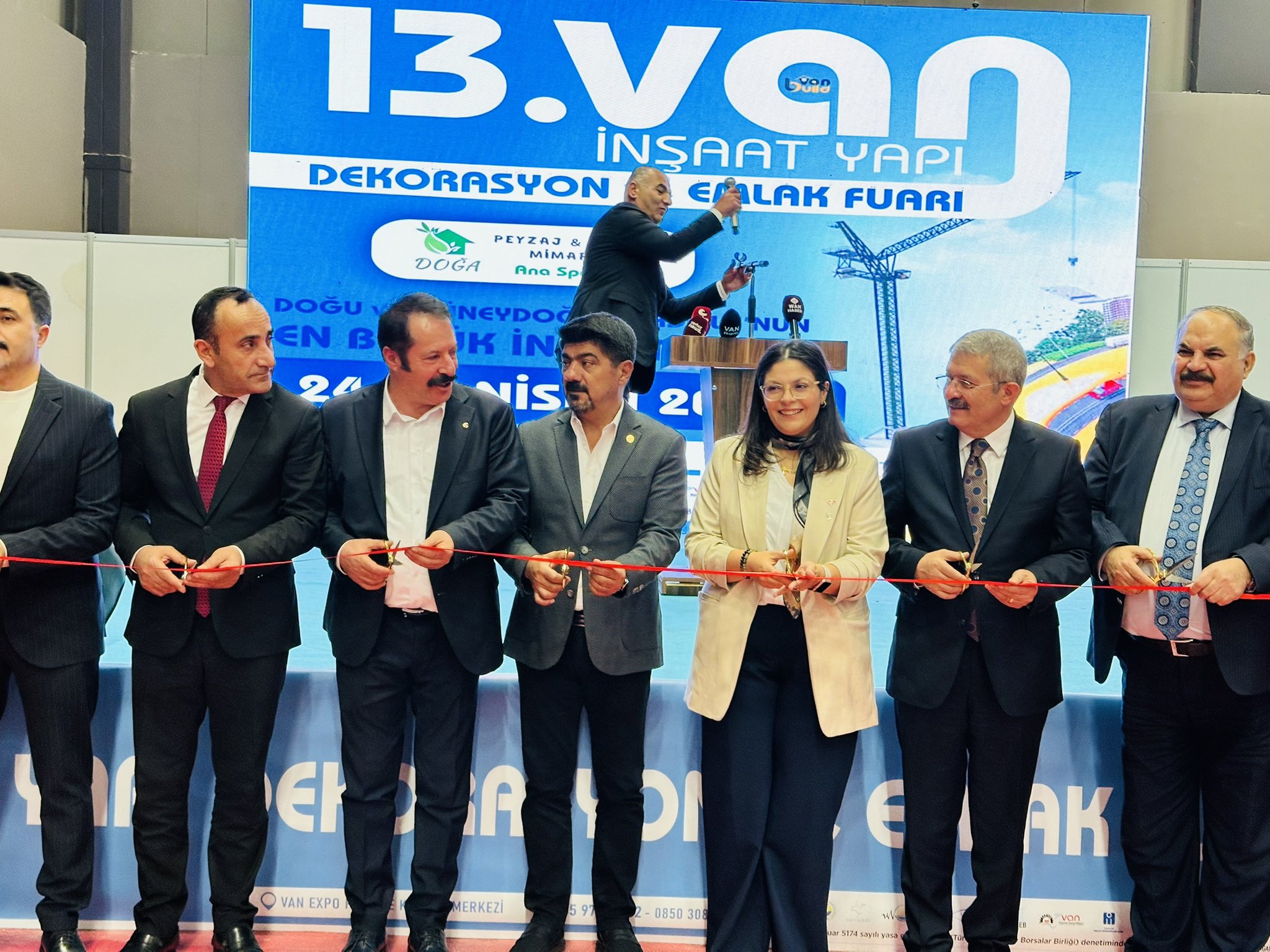 Van'da 13. İnşaat Ve Emlak Fuarı Kapılarını Açtı (1)