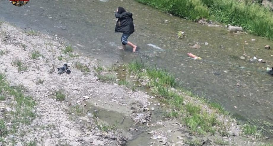 İnci Kefalleri Akköprü Deresi’nde Görsel Şölen Sunuyor (1)